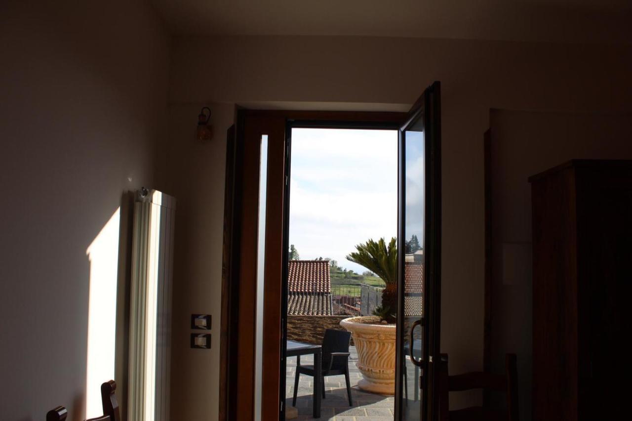 The Chalet, Guest House 阿杰罗拉 外观 照片