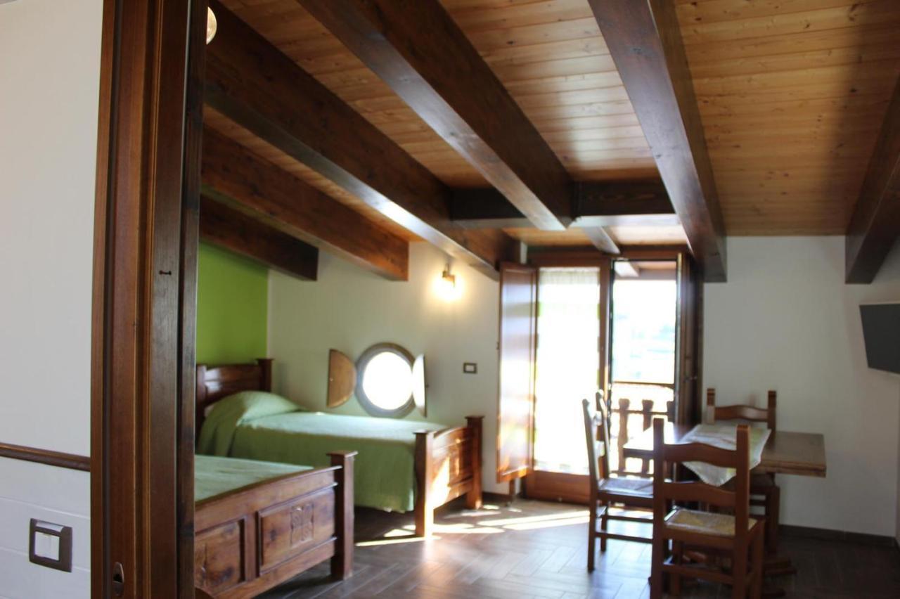 The Chalet, Guest House 阿杰罗拉 外观 照片